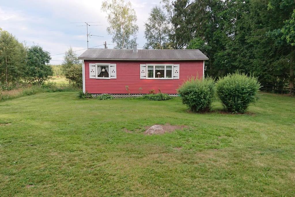 Stuga Vad Vatten Åsarp Esterno foto