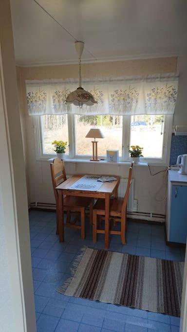Stuga Vad Vatten Åsarp Esterno foto