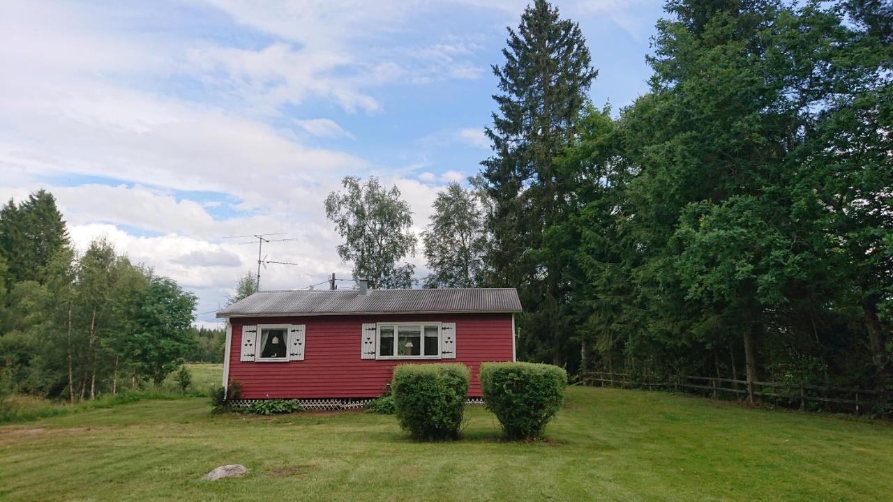 Stuga Vad Vatten Åsarp Esterno foto