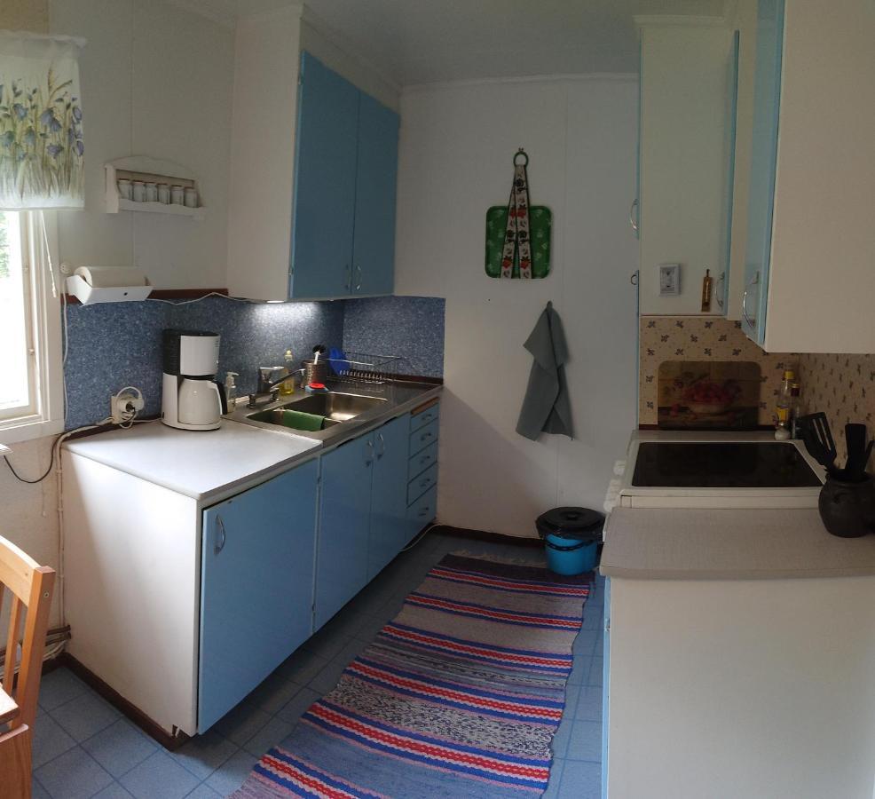 Stuga Vad Vatten Åsarp Esterno foto